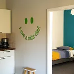 Hoeve De Binnenplaets - - Glamping - Familieverblijf Camping Schimmert