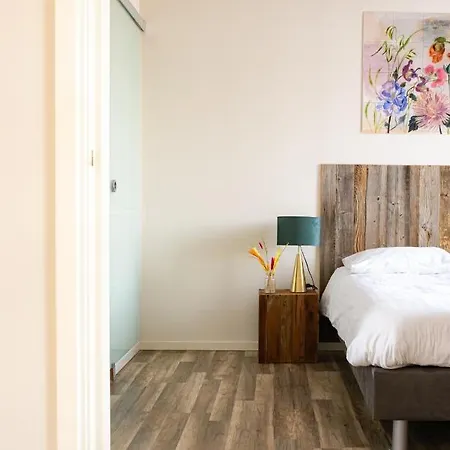 Hoeve De Binnenplaets - Appartementen - Glamping - Familieverblijf Schimmert