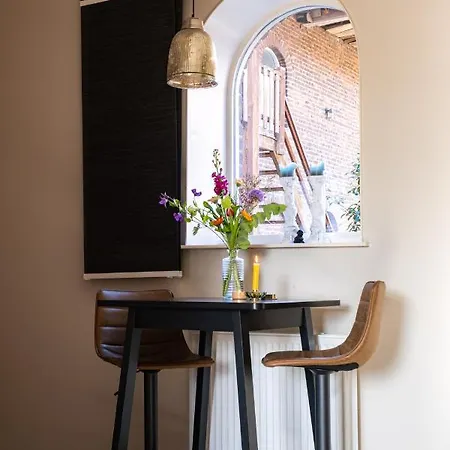 Hoeve De Binnenplaets Apartment Schimmert