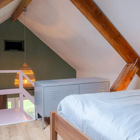 Hoeve De Binnenplaets - Appartementen - Glamping - Familieverblijf Schimmert