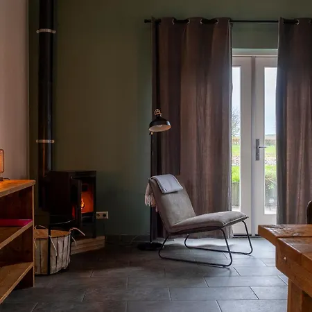 Camping Hoeve De Binnenplaets - Appartementen - Glamping - Familieverblijf Schimmert