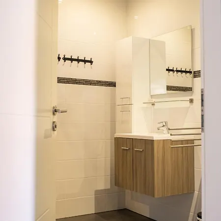 Hoeve De Binnenplaets Schimmert