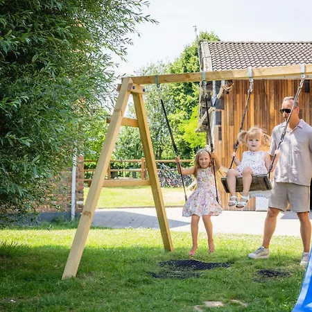 Camping Hoeve De Binnenplaets - Appartementen - Glamping - Familieverblijf Schimmert